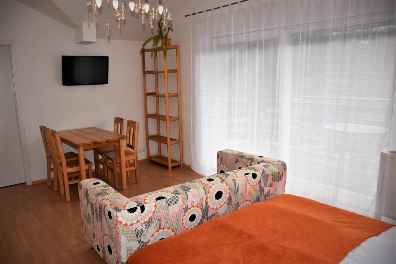 שצ'צ'ירק Apartamenty Czyrna Przy Gondoli מראה חיצוני תמונה