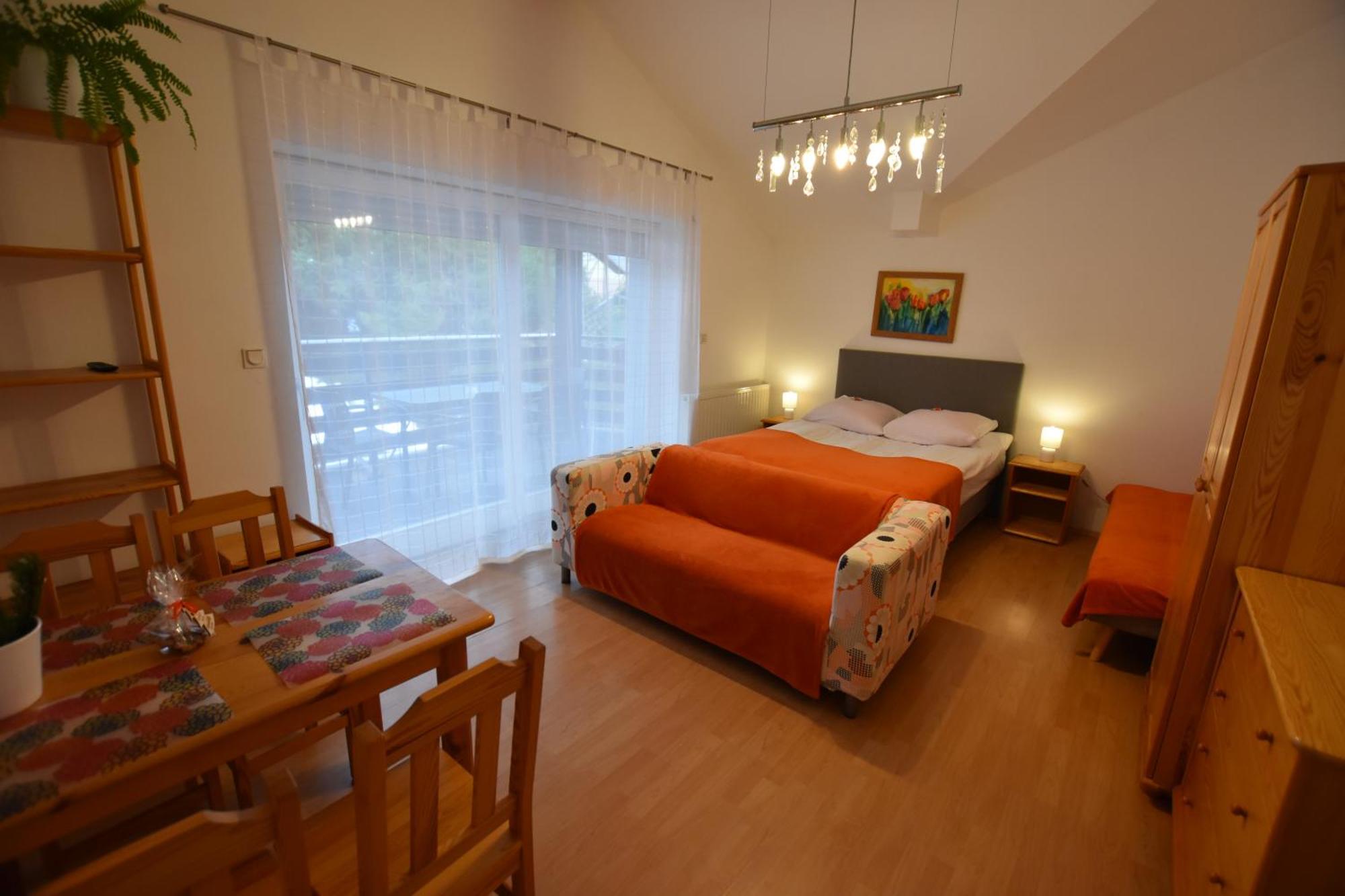 שצ'צ'ירק Apartamenty Czyrna Przy Gondoli חדר תמונה